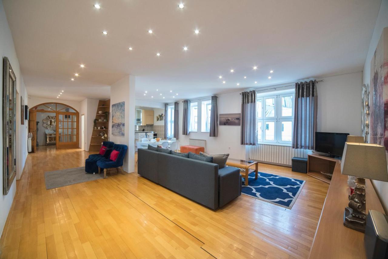 Octogon Apartment Zagreb Eksteriør bilde