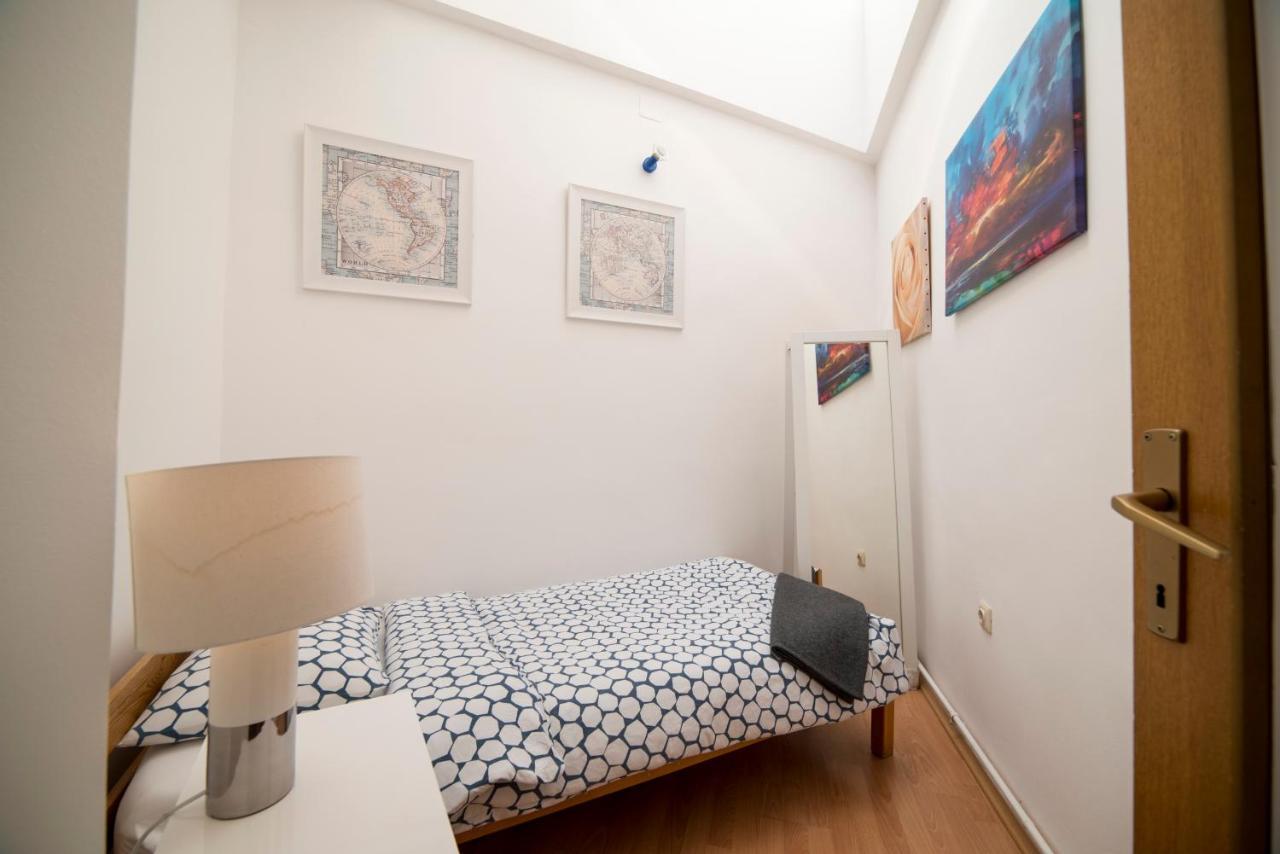 Octogon Apartment Zagreb Eksteriør bilde