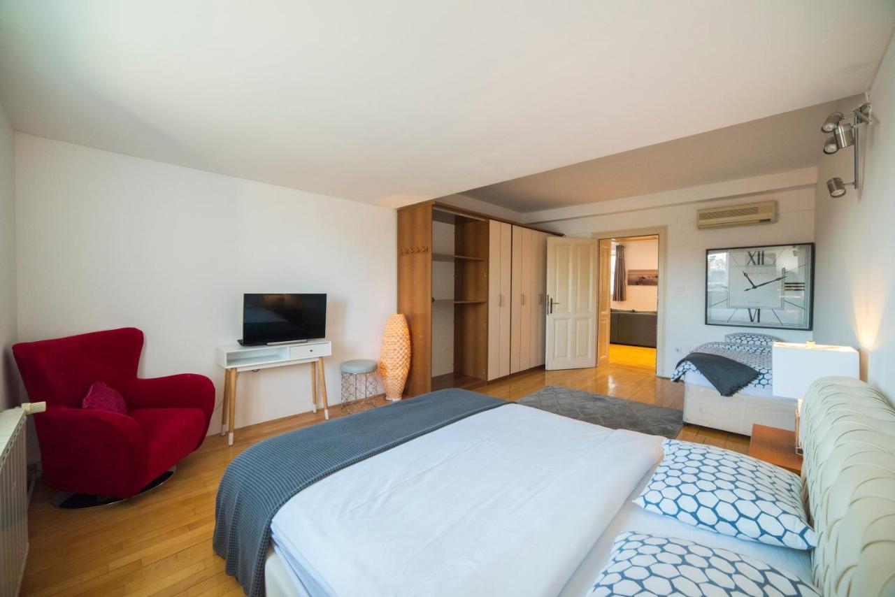 Octogon Apartment Zagreb Eksteriør bilde