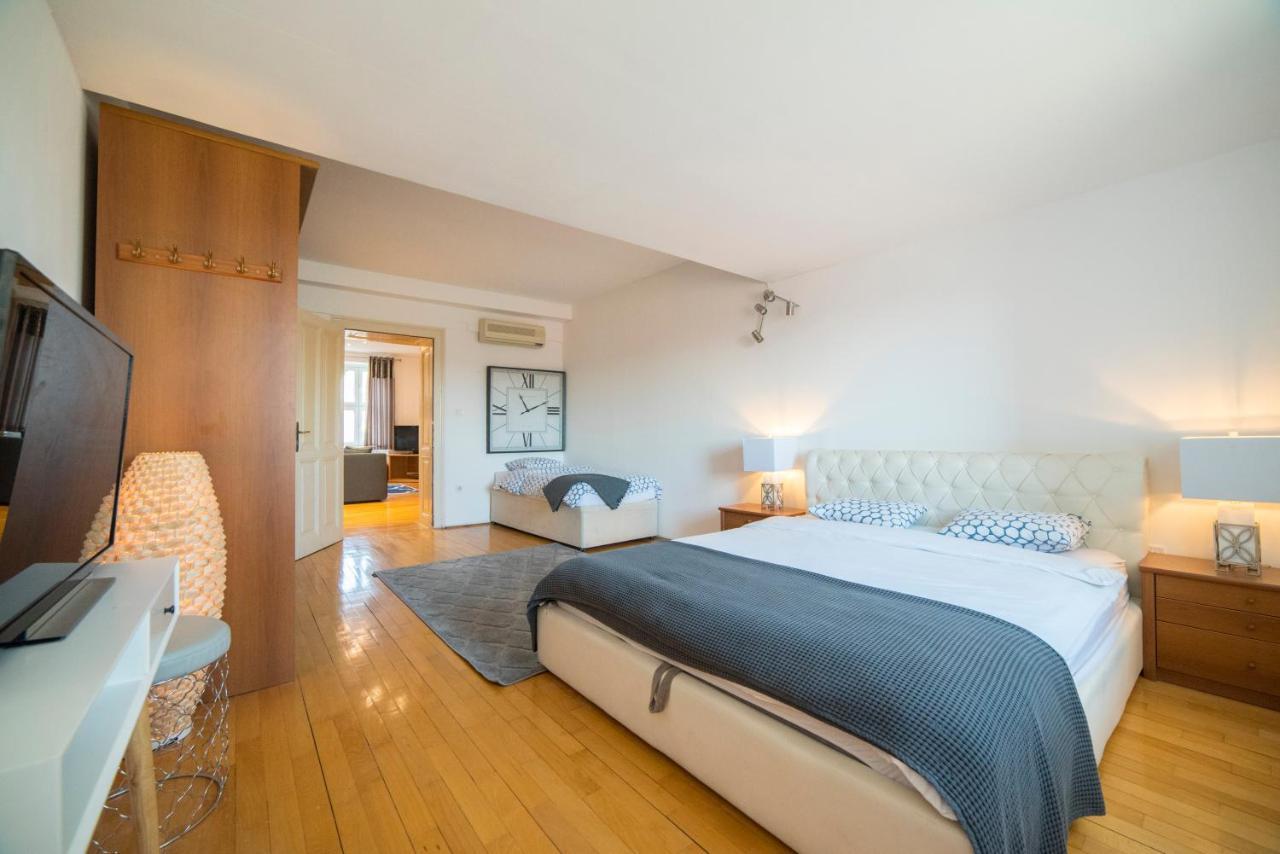 Octogon Apartment Zagreb Eksteriør bilde